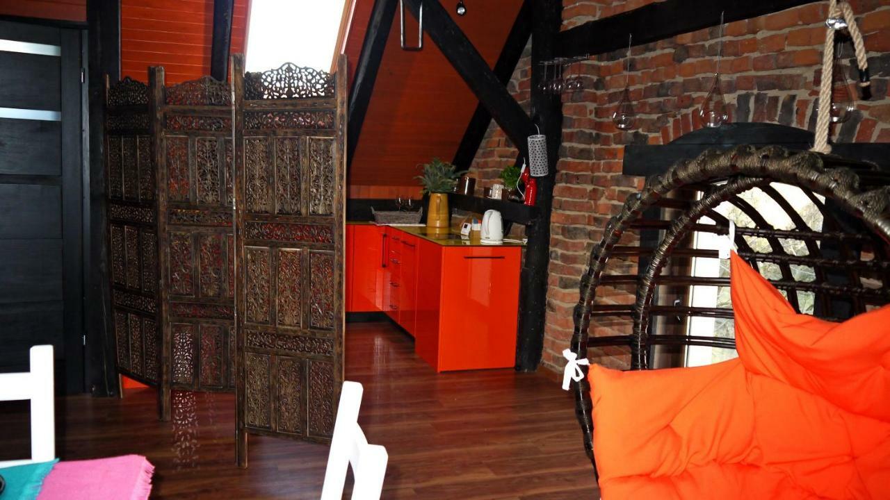 Old Attic House Apartment Polakowice Exterior photo